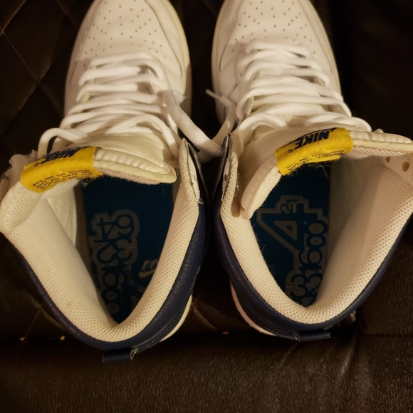 Nike Dunk High Maize.In excellent condition.Sz 10.5. - Picture 6 of 7